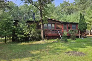 1150 Gale Ct, Wisconsin Dells, WI 53965 - Photo 2