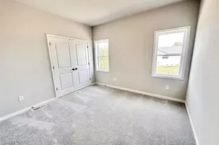 317 Dahlia Dr, Stoughton, WI 53589 - Photo 14