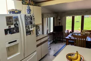 411 Midland Ln, Monona, WI 53716 - Photo 8