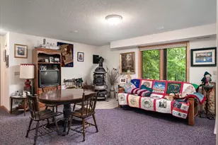 61651 Hawk Point Rd, Ferryville, WI 54628 - Photo 22