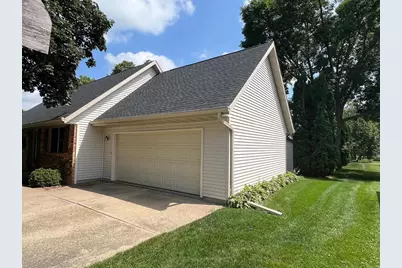 481 Badger Drive, Janesville, WI 53536 - Photo 10