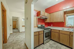 174 Talmadge St, Madison, WI 53704 - Photo 8