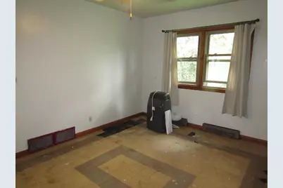 3234 Kennedy Road, Janesville, WI 53545 - Photo 6