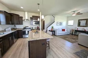 26 Windflower Wy, Mount Horeb, WI 53572 - Photo 14