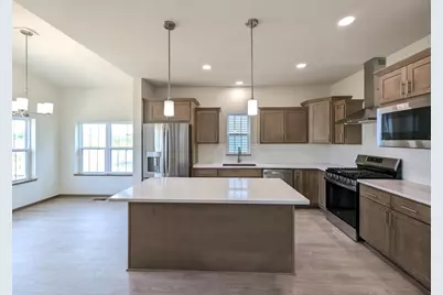 26 Windflower Way, Mount Horeb, WI 53572 - Photo 2