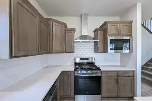 26 Windflower Wy, Mount Horeb, WI 53572 - Photo 10