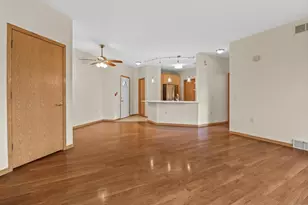 3134 Dorchester Way, Madison, WI 53719 - Photo 8