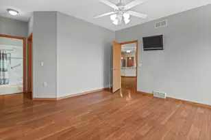 3134 Dorchester Way, Madison, WI 53719 - Photo 12