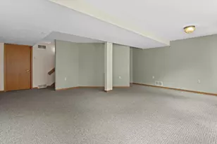 3134 Dorchester Way, Madison, WI 53719 - Photo 22