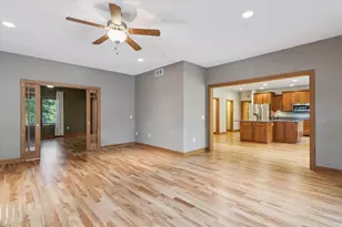 13506 W Travis Trace Rd, Janesville, WI 53536 - Photo 14