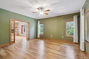 13506 W Travis Trace Rd, Janesville, WI 53536 - Photo 8