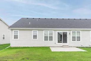 35 Spittlebug Cir, Madison, WI 53718 - Photo 14