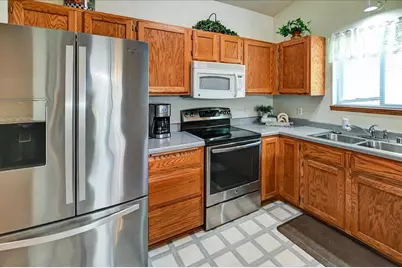 201 Vista Drive, Cottage Grove, WI 53527 - Photo 26