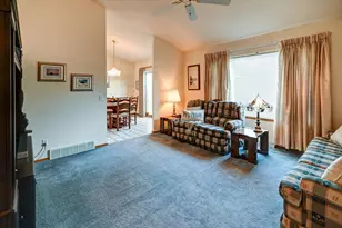 201 Vista Dr, Cottage Grove, WI 53527 - Photo 10