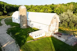 8991 McKenzie Ln, Hollandale, WI 53516 - Photo 46