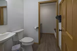 S5655 Old Lake Rd, Baraboo, WI 53913 - Photo 24