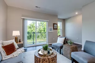 2674 Notre Dame Dr, Fitchburg, WI 53711 - Photo 4