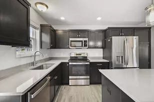 6110 Caldera St, Madison, WI 53718 - Photo 4