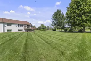 402 Concord Dr, Oregon, WI 53575 - Photo 36