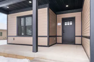 925 Hay Creek Trail, Reedsburg, WI 53959 - Photo 6