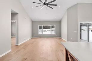 925 Hay Creek Trail, Reedsburg, WI 53959 - Photo 16