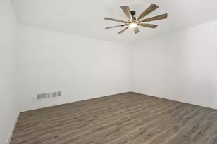 106 Lupine Ave, Poynette, WI 53955 - Photo 32