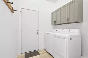 106 Lupine Ave, Poynette, WI 53955 - Photo 18