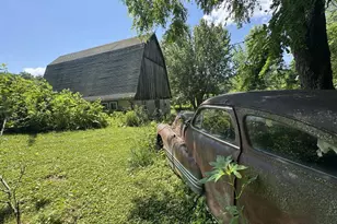 W8785 Hwy 82, Elroy, WI 53929 - Photo 12