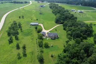 16874 Pond View Ln, Mineral Point, WI 53565 - Photo 4