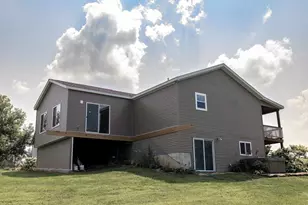 16874 Pond View Ln, Mineral Point, WI 53565 - Photo 8