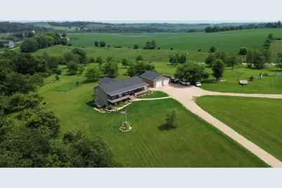 16874 Pond View Lane, Mineral Point, WI 53565 - Photo 6