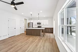 3177 Drumlin Rdg Dr, Cottage Grove, WI 53527 - Photo 6