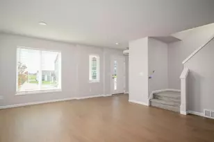 819 Indigo Ln, Waunakee, WI 53597 - Photo 2