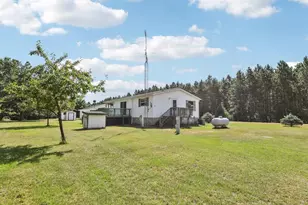 1328 Fish Dr, Wisconsin Dells, WI 53965 - Photo 6