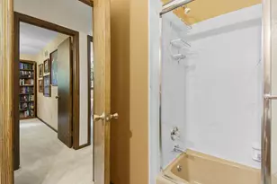 3085 Bruin Rd, Sun Prairie, WI 53590 - Photo 40