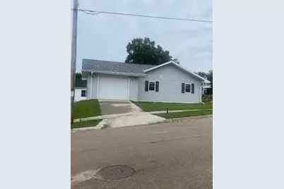 119 W Hall Street, Kendall, WI 54638 - Photo 4