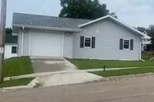 119 W Hall St, Kendall, WI 54638 - Photo 4