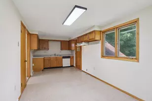 616 N Main St, Cottage Grove, WI 53527 - Photo 24