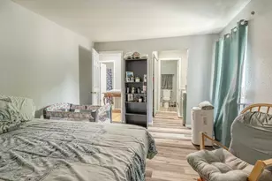 2420 Independence Ln, Madison, WI 53704 - Photo 16