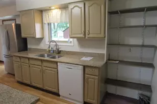 613 Shady Ln, Pardeeville, WI 53954 - Photo 8