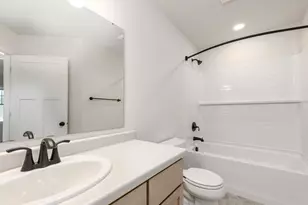 6419 Prairie Wood Dr, Mcfarland, WI 53558 - Photo 16