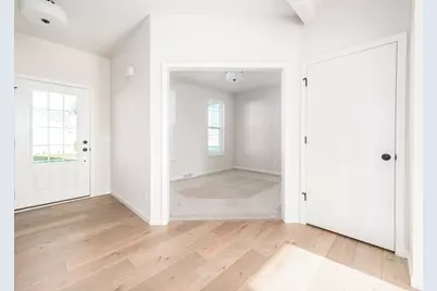 6419 Prairie Wood Drive, Mcfarland, WI 53558 - Photo 2