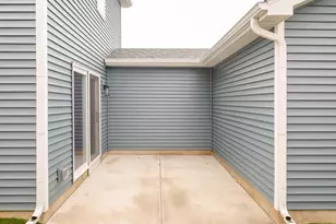 5296 Athlone Rd, Fitchburg, WI 53711 - Photo 16