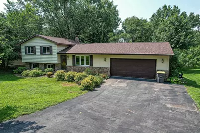 W8341 North Shore Drive, Onalaska, WI 54650 - Photo 1