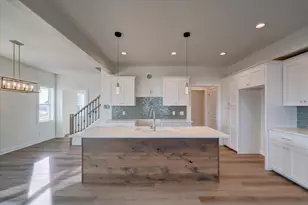 4146 Fox Frst Wy, DeForest, WI 53532 - Photo 14