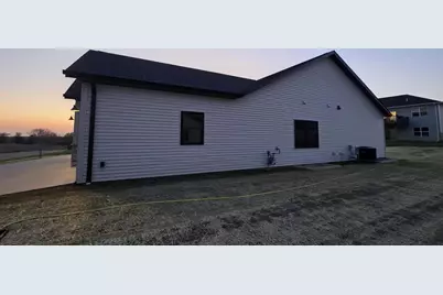 325 Model Road, Cuba City,  53807 - Photo 8