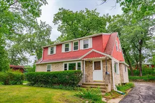 415 Falcon Cir, Monona, WI 53716 - Photo 2