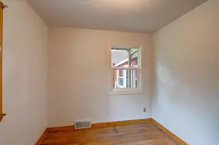 415 Falcon Cir, Monona, WI 53716 - Photo 18