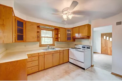 415 Falcon Circle, Monona, WI 53716 - Photo 12