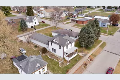 610 1st Street, Bloomington,  53804 - Photo 46